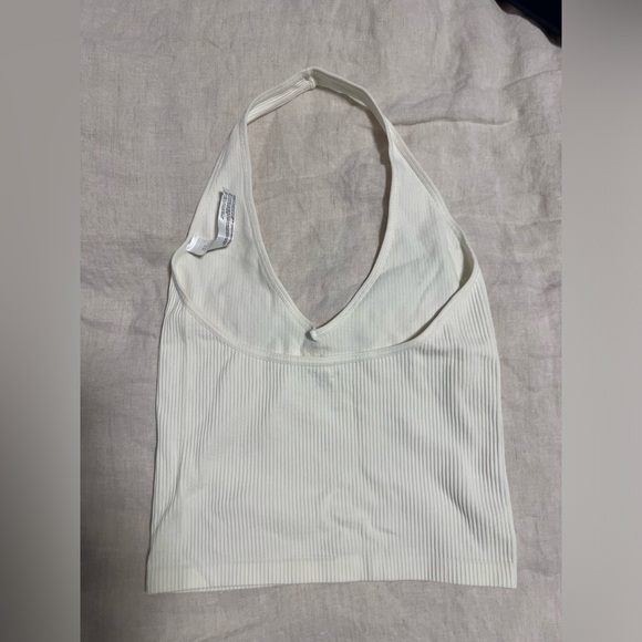 Urban Outfitters Ribbed Halter Top - Picture 2 of 3